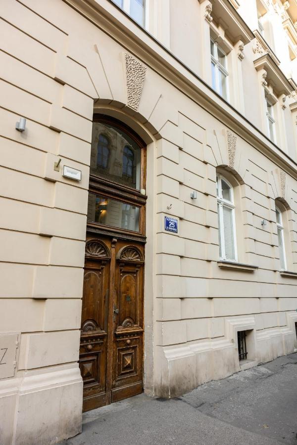 Native Apartments Studencka 25 クラクフ エクステリア 写真